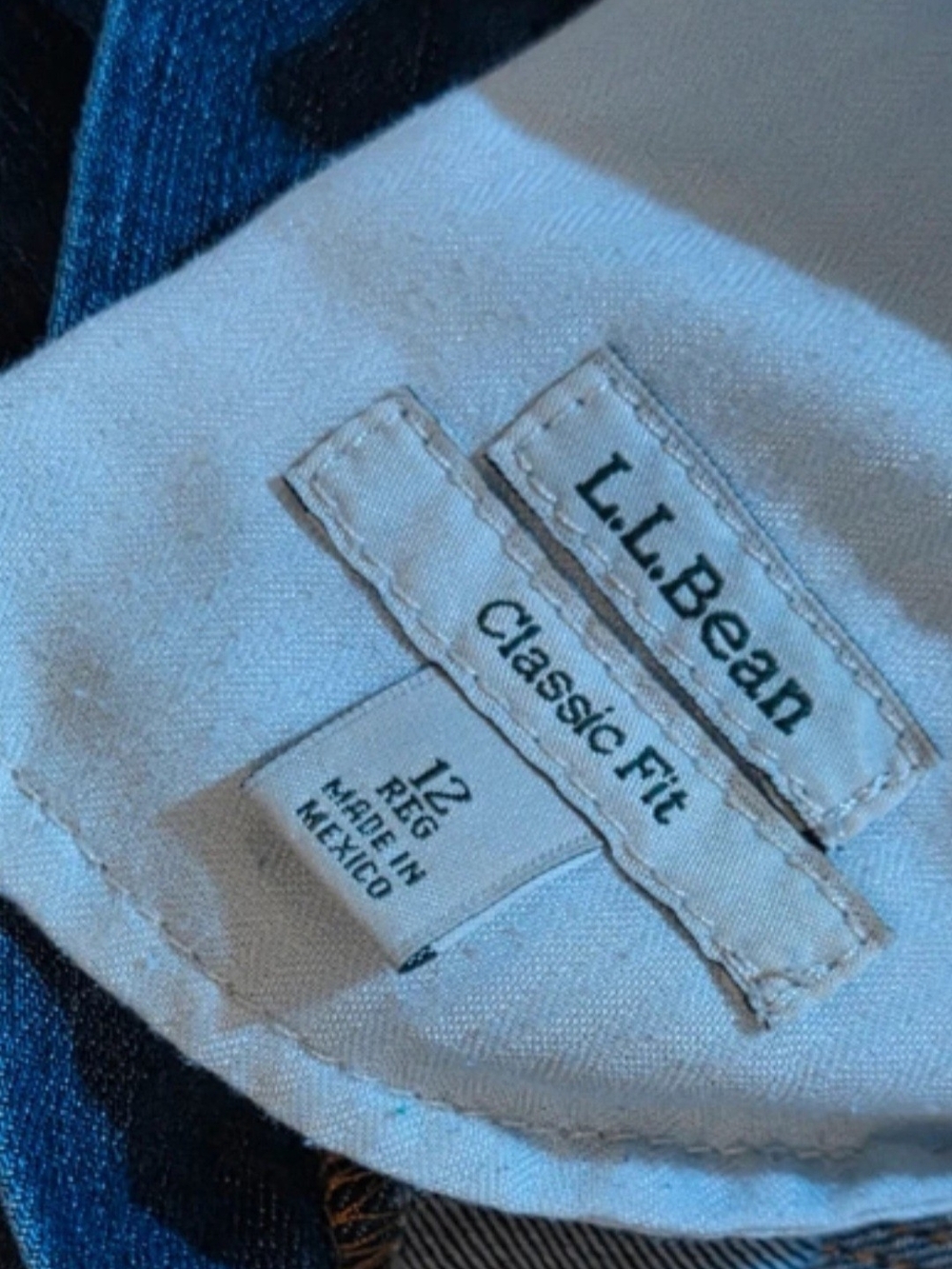 L.L. Bean Women's Straight Leg Jeans in Medium Blue